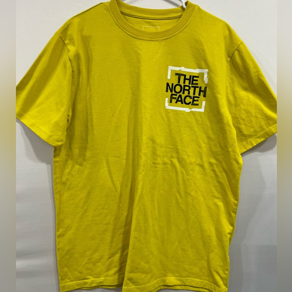 Gently used North Face short sleeve tshirt Men’s LG